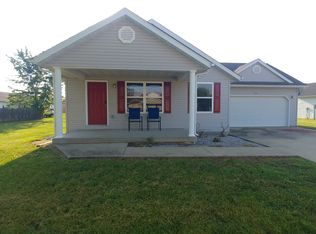 9930 Tad St, Lebanon, IL 62254