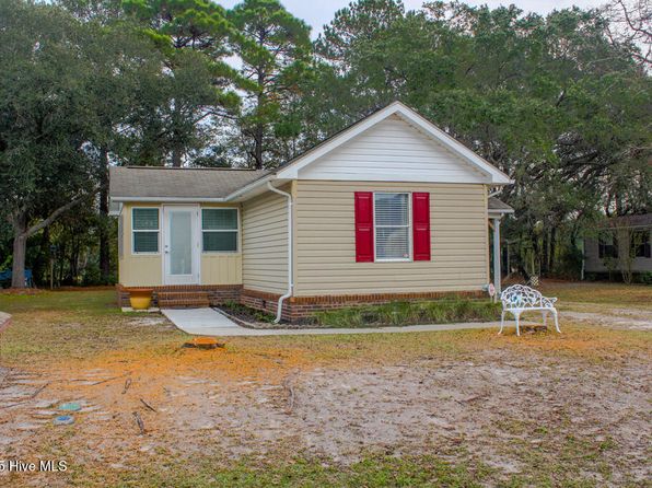1618 Pelican Place SW, Shallotte, NC 28470