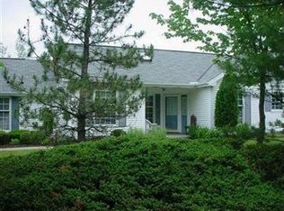 620 Fairfield Ln, Aurora, OH 44202