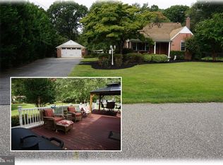 8448 Alvin Rd, Pasadena, MD 21122