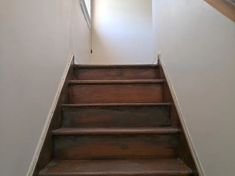 1321 E Mabel St — Photo 39