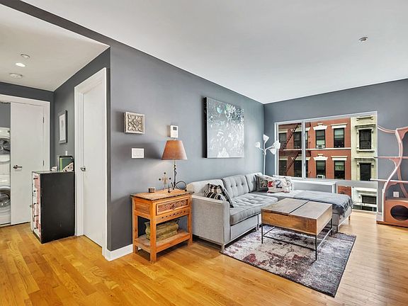 3rd image of 152 E 118th St APT 3K
