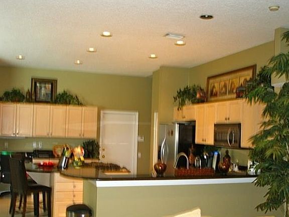 4th image of 11907 Keating Dr