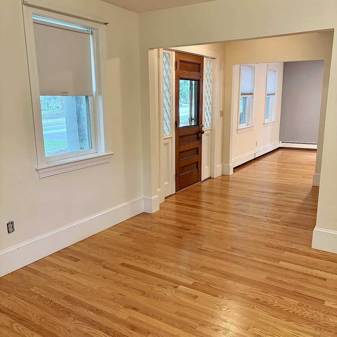 4 bed, 1.5 bath, 1800 sqft, $4,500 — Photo 3