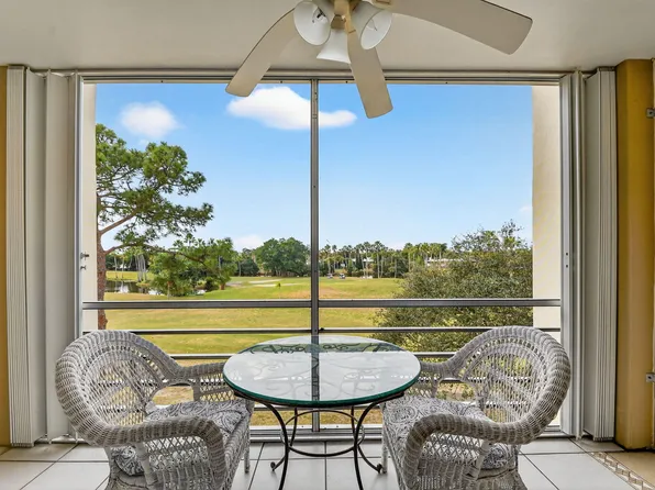 3871 Via Poinciana #404, Lake Worth, FL 33467