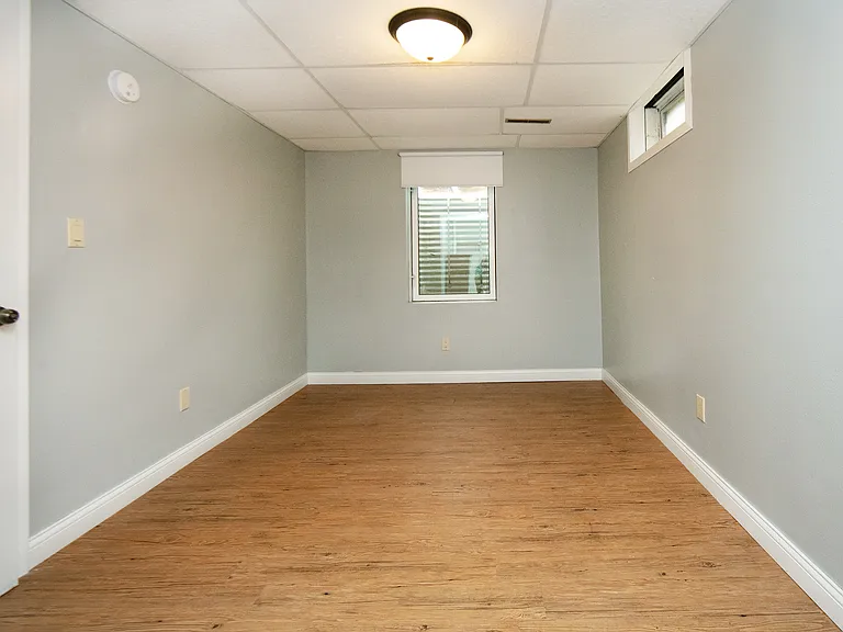 2616 Valley Park Dr — Photo 12