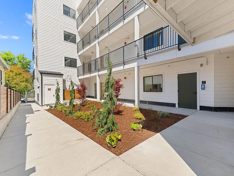 3579 S G St — Photo 18