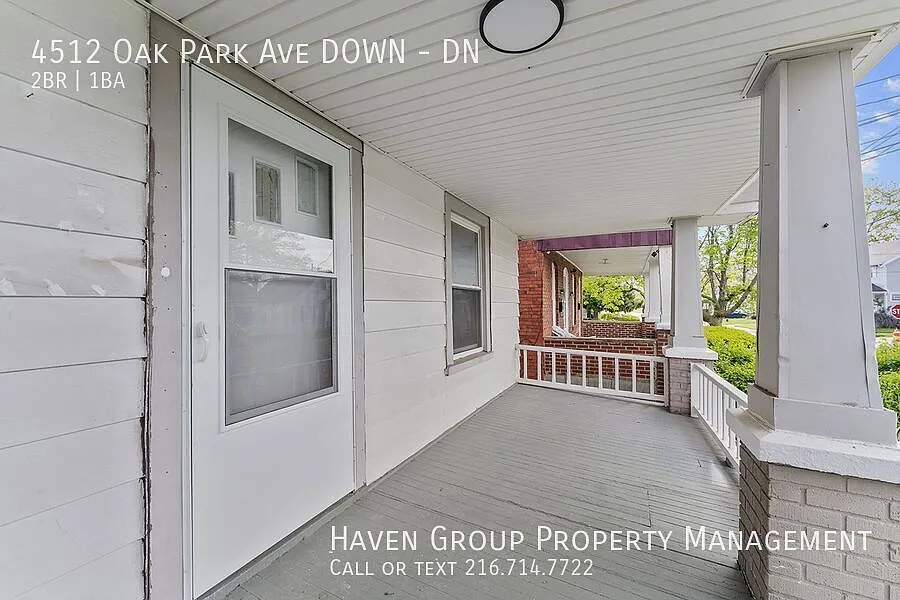 4512 Oak Park Ave| DN, Cleveland, Ohio, 44109 - Spacious 2-bed 1-bath multi-family home! — Photo 3