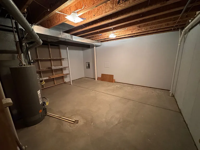 2108 Sherwood Forest Ct — Photo 22