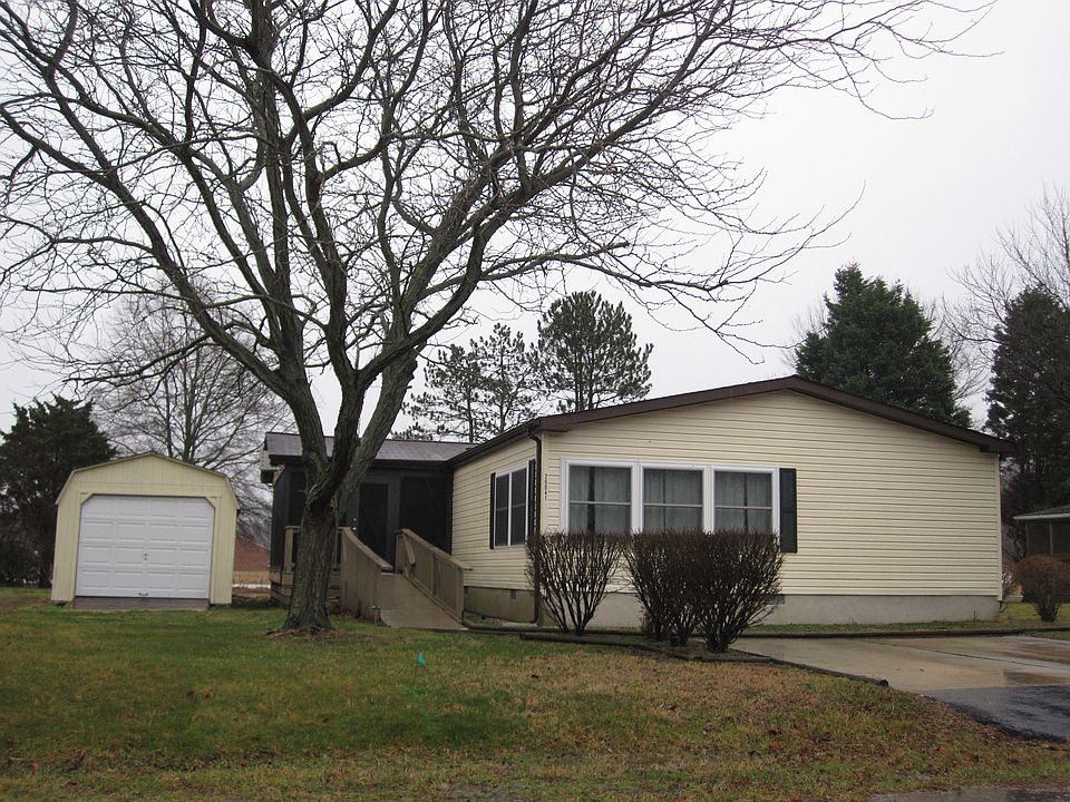 1st image of 26041 Lighthouse Ln #14