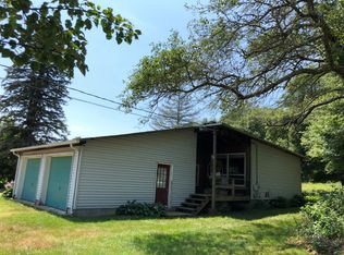 283 N Anguilla Rd, Pawcatuck, CT 06379