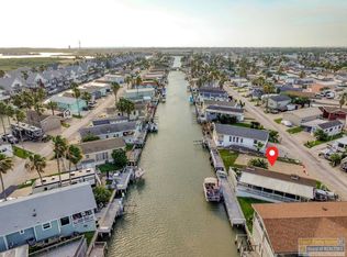695 E Clam Cir, Port Isabel, TX 78578