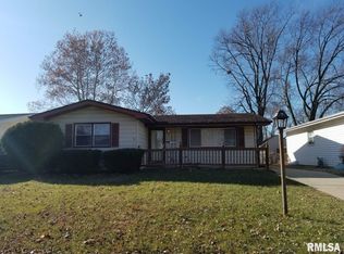 1821 Albert St, Springfield, IL 62702