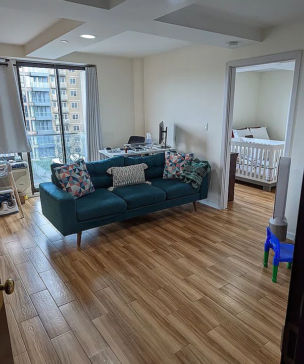 1st image of 4118 43rd St #4A