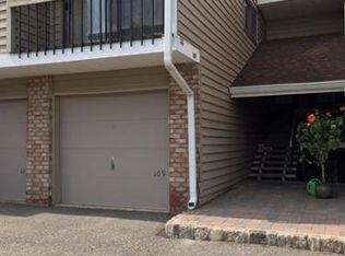 109 Overlook Dr #2111, Clinton, NJ 08809