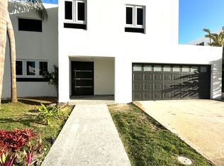 146 Principe Guillermo Estancias Reales, Guaynabo, PR 00969