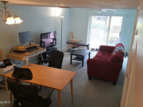 5th image of 2505 Country Club Dr #D115