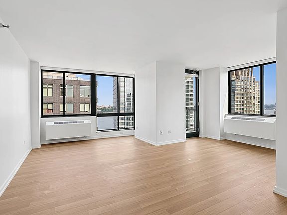 2nd image of 75 W End Ave APT R26b