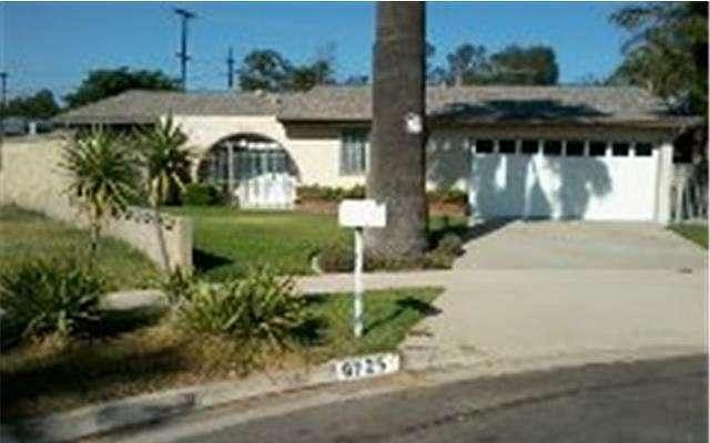 1st image of 8725 Bayberry Ct
