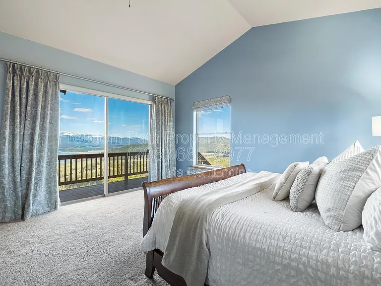 721 Sanctuary Hls — Photo 25