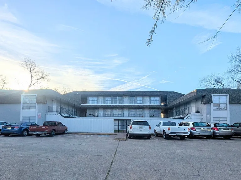 4716 Sycamore St — Photo 19