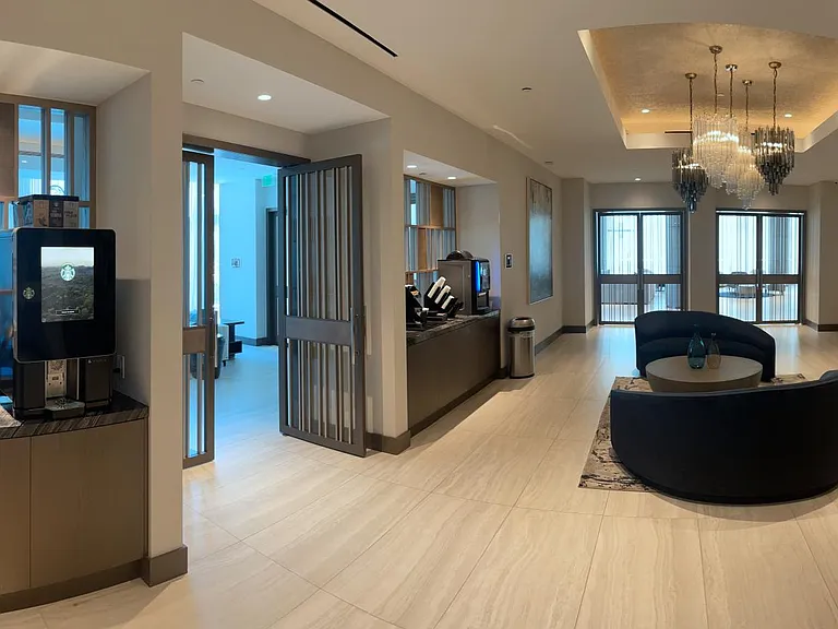 100 S Pointe Dr #111 — Photo 116