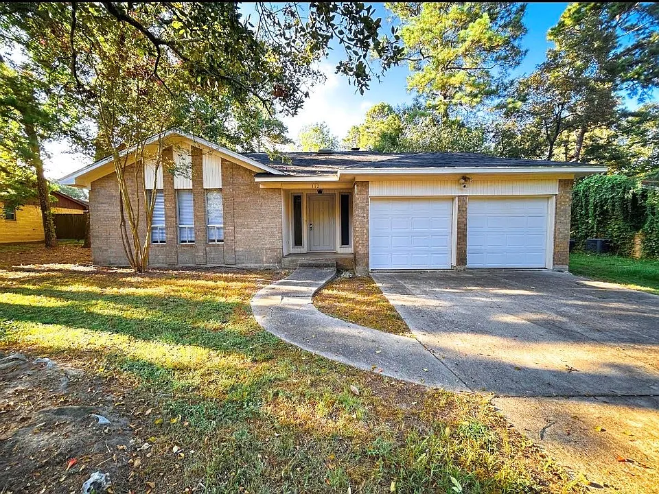 132 Red Oak Ln