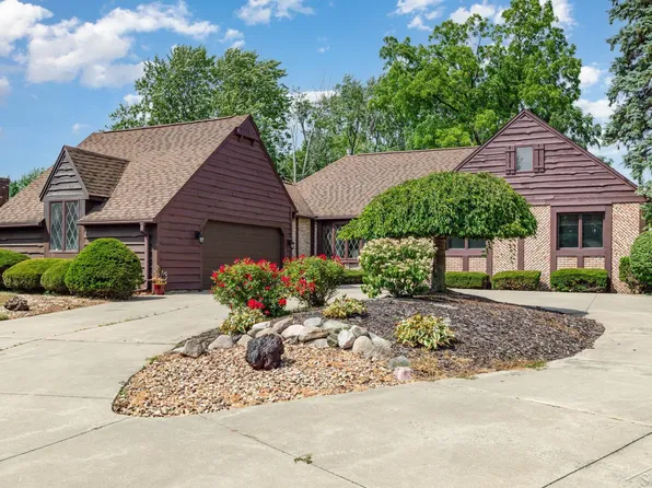 4726 Crutchfield Dr, Saginaw, MI 48638