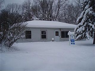 1st image of 5836 Roanoke St