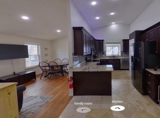 8063 S Hoyt St, Littleton, CO 80128