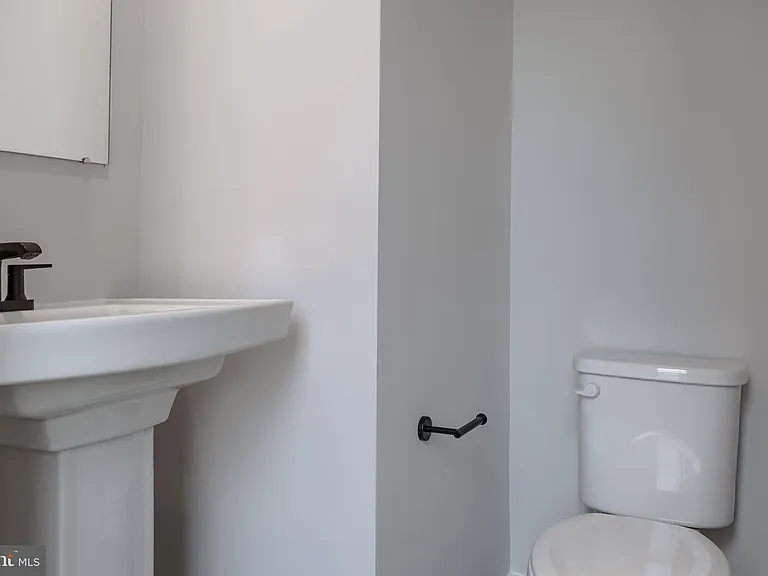 6 Foxwood Dr — Photo 15