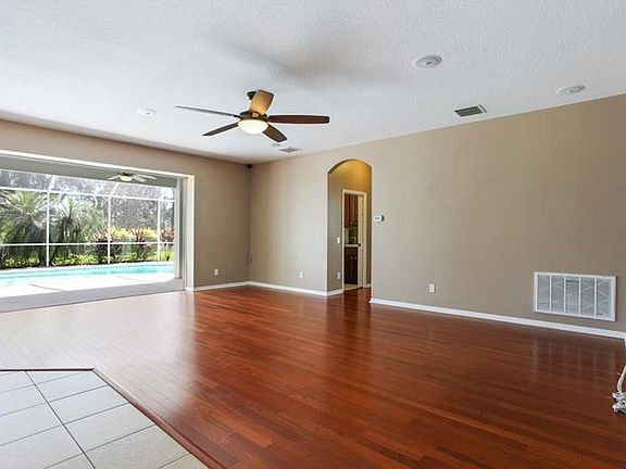 5th image of 7048 Palmetto Pines Ln