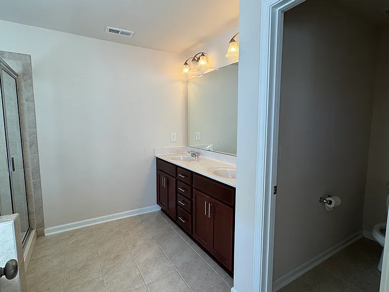 814 Bristol Bridge Dr — Photo 29