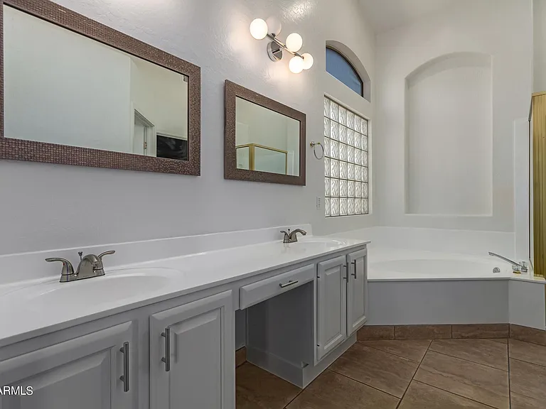 4327 E Sands Dr — Photo 18