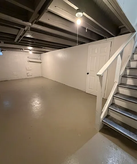 8608 Ward St — Photo 10