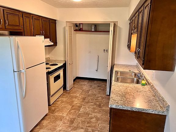 Kitchen with new flooring & countertops