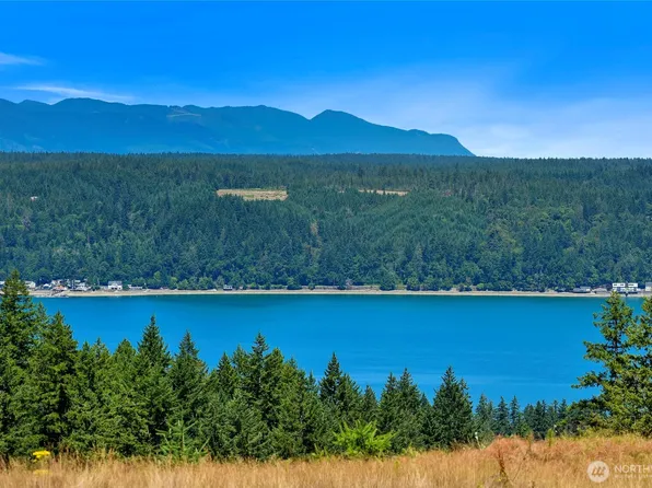 4 E Alderbrook Ridge Drive, Union, WA 98592