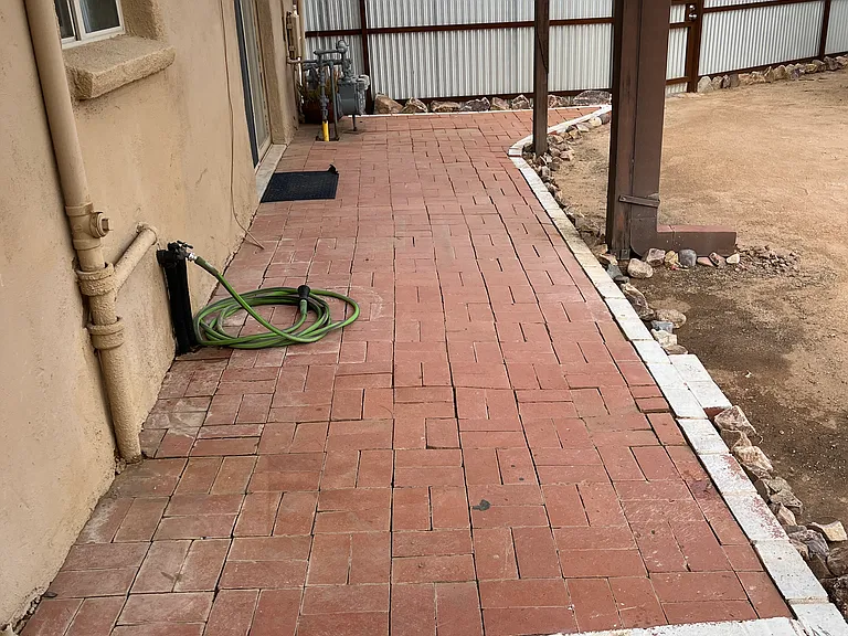 2037 N Santa Rosa Ave #A — Photo 7