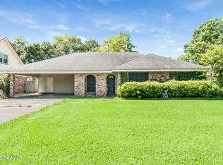 103 Briarwood Dr, Lafayette, LA 70501
