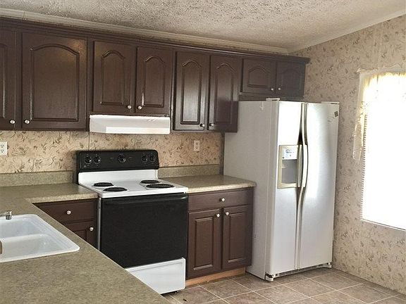 3rd image of 7728 Poinciana Pl