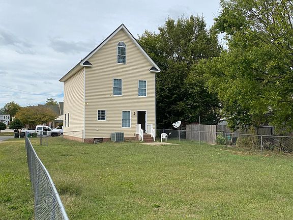 3rd image of 1207 N 34th St