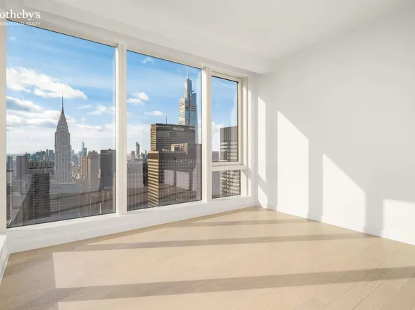 138 East 50th Street image 32 of 50