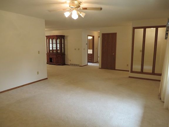 4th image of 502 Michener St