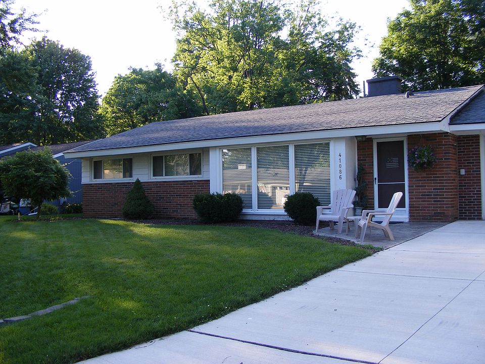 1st image of 41086 N McMahon Cir