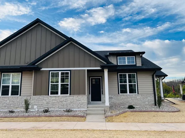 2828 Elm Tree Hl, Green Bay, WI 54313