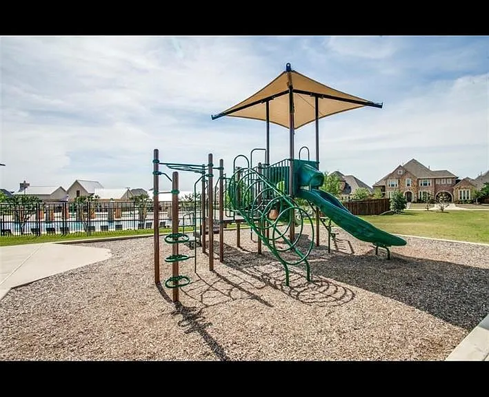 8117 Haltered Horse Ln — Photo 26