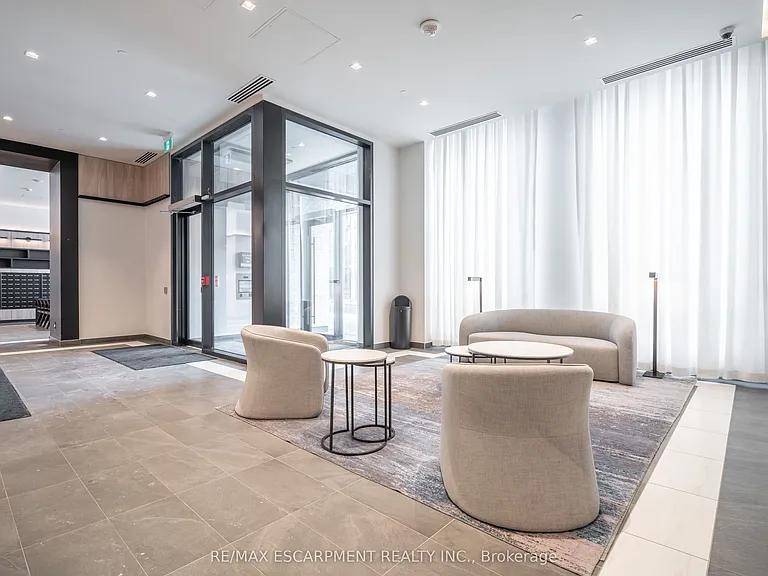 1 Jarvis St #1504 — Photo 17