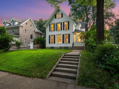2432 Pleasant Ave, Minneapolis, MN, 55404