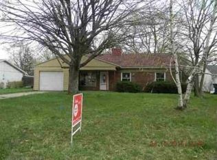 2004 N Maddox Dr, Muncie, IN 47304