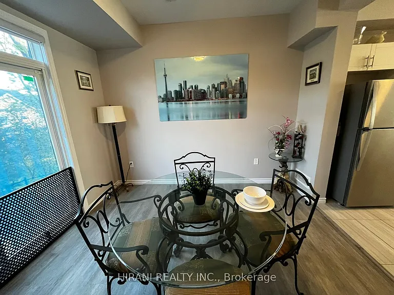 1131 Gordon St #4 — Photo 10